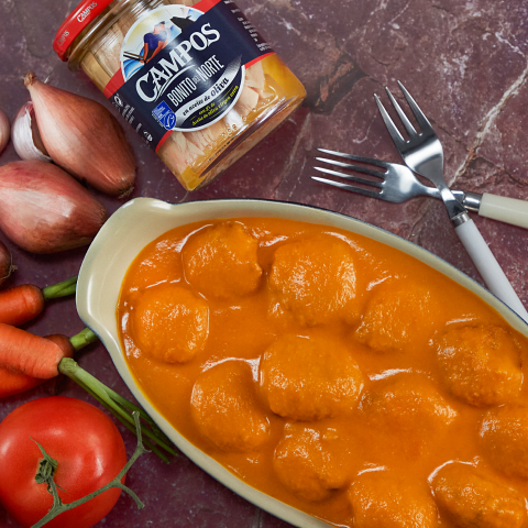 Imagen Albóndigas de Bonito del Norte con Salsa de tomate especial