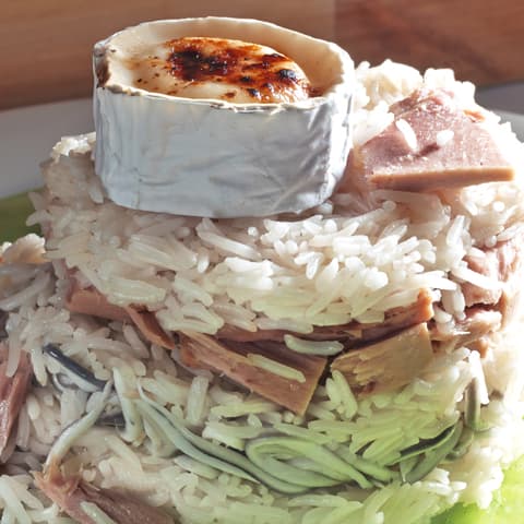 Timbal de Atún Claro Campos, arroz y gulas