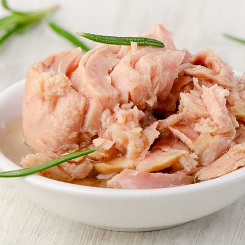 Imagen noticia El pescado azul reduce el riesgo de la DMAE