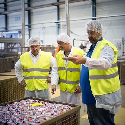 Imagen noticia David de Jorge y Martín Berasategui visitan la fábrica de Campos