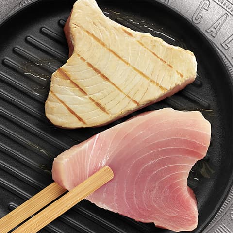 Imagen Filetes de atún con salsa teriyaki y salsa de mostaza con eneldo